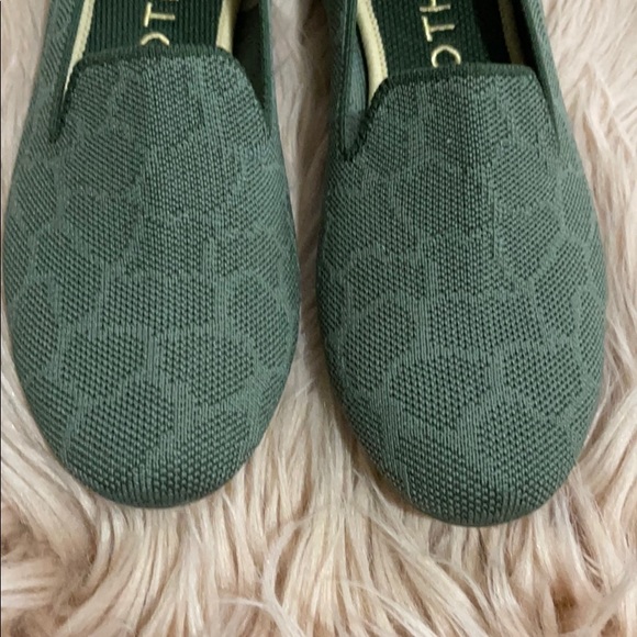 Rothys the safari size 7 woman’s loafers - Picture 7 of 13